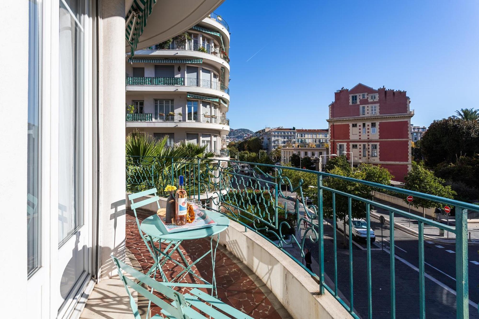 Metropole Ap4113 Nice, By Riviera Holiday Homes Екстериор снимка